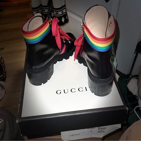 Gucci boots, black, and size 39 - Picture 2 of 3